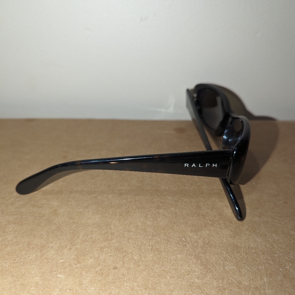 Ralph Lauren Sunglasses - Picture 2 of 5